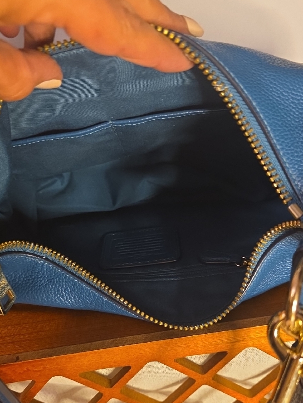 Coach Hadley  Teal Blue Hobo Shoulder / Crossbody - Picture 11 of 12